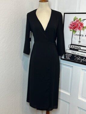 Aritzia | Dresses | Aritzia Blue Floral Wrap Dress Nwt | Poshmark